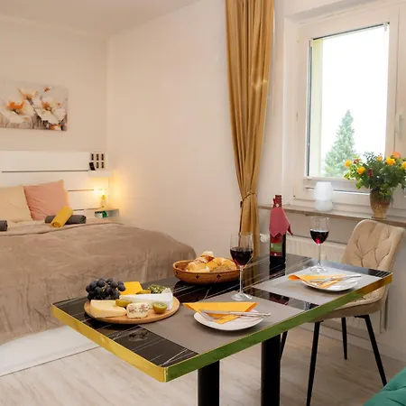 דירה Harzer Brockenblick, Bis 2 Hunde Willkommen, W-lan, Sauna Hohegeiß